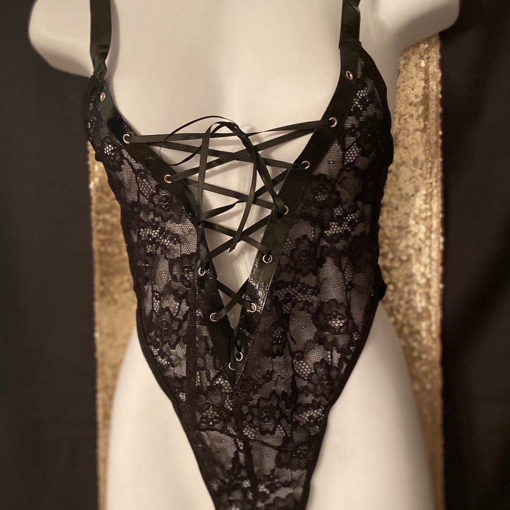 Floral Lace High-Cut Teddy -OS